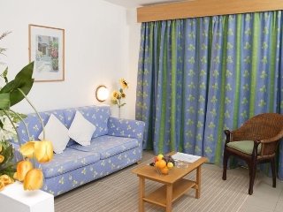 Hotel Club Salina Wharf