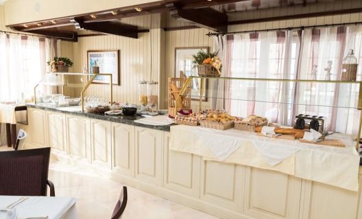Hotel Club S'illot