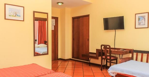 Hotel Colina Dos Mouros
