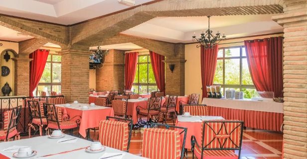 Hotel Colina Dos Mouros
