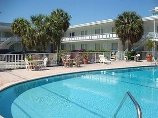 Hotel Collins