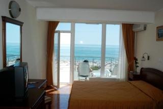 Hotel Comandor