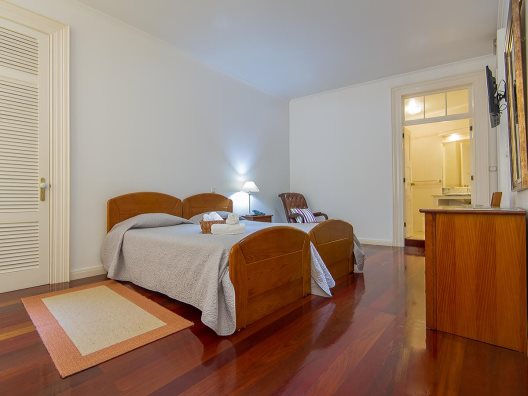 Hotel Comercial Azores Guest House