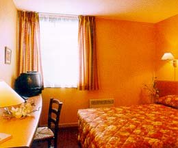 Hotel Comfort Hotel Tours