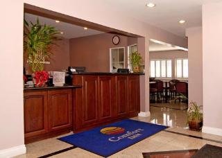 Hotel Comfort Inn