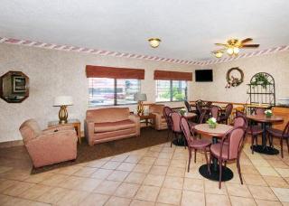 Hotel Comfort Inn