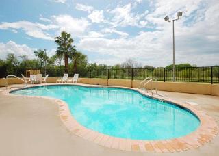 Hotel Comfort Inn