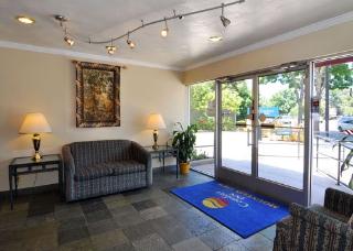 Hotel Comfort Inn