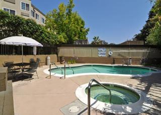 Hotel Comfort Inn
