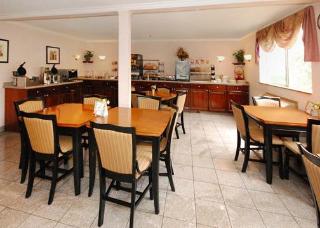 Hotel Comfort Inn