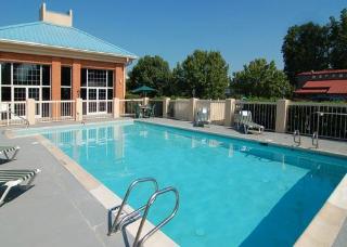 Hotel Comfort Inn
