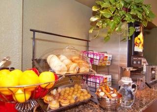 Hotel Comfort Inn Airport