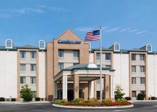 Hotel Comfort Inn Airport