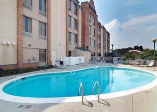 Hotel Comfort Inn Airport