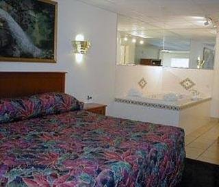 Hotel Comfort Inn Airport At Rj Stadium