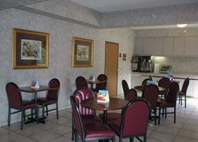 Hotel Comfort Inn-butler