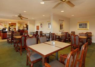 Hotel Comfort Inn East