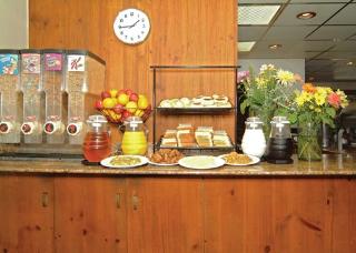 Hotel Comfort Inn Near Channel Islands
