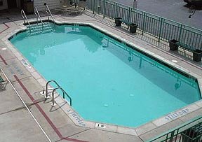 Hotel Comfort Inn-new Cumberland