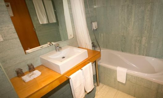 Hotel Comfort Inn Ponta Delgada