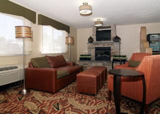 Hotel Comfort Inn & Suites