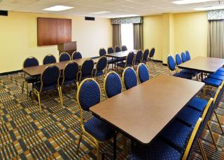Hotel Comfort Inn & Suites