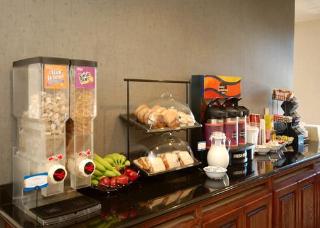 Hotel Comfort Inn & Suites