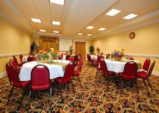 Hotel Comfort Inn & Suites