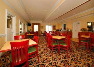 Hotel Comfort Inn & Suites