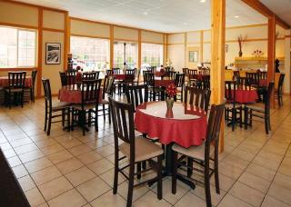 Hotel Comfort Inn & Suites