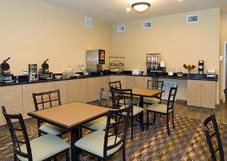 Hotel Comfort Inn & Suites