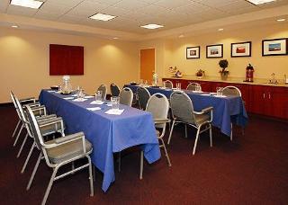 Hotel Comfort Inn & Suites