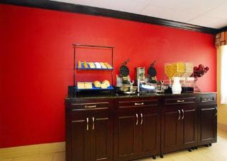 Hotel Comfort Inn & Suites