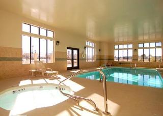 Hotel Comfort Inn & Suites