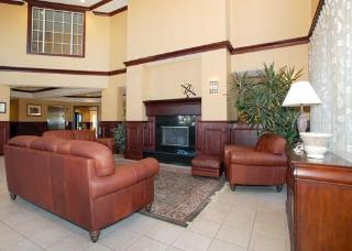 Hotel Comfort Inn & Suites