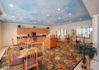 Hotel Comfort Inn & Suites