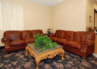 Hotel Comfort Inn & Suites