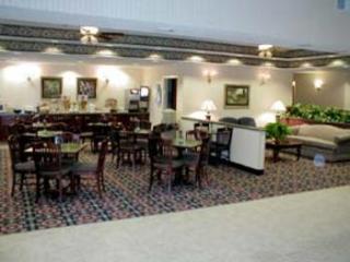 Hotel Comfort Inn & Suites