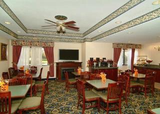 Hotel Comfort Inn & Suites