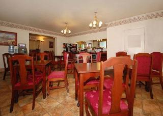 Hotel Comfort Inn & Suites