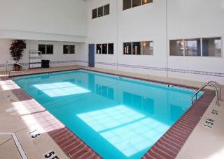 Hotel Comfort Inn & Suites