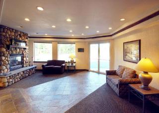 Hotel Comfort Inn & Suites