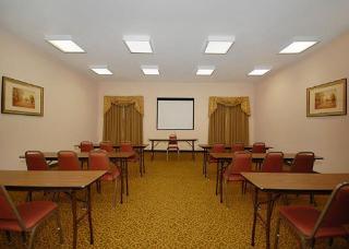 Hotel Comfort Inn & Suites