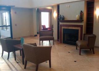 Hotel Comfort Inn & Suites