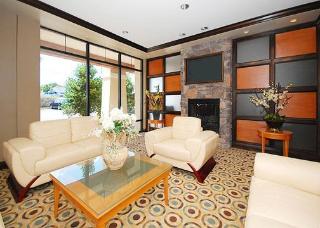 Hotel Comfort Inn & Suites
