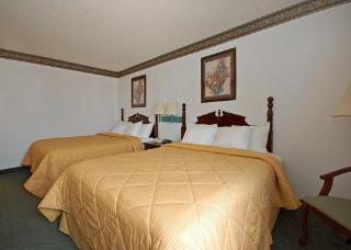Hotel Comfort Inn & Suites