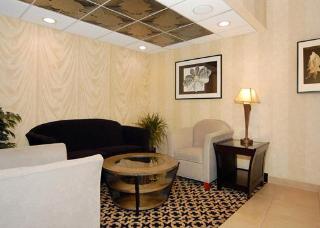 Hotel Comfort Inn & Suites