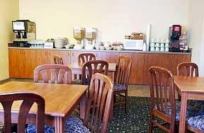 Hotel Comfort Inn & Suites