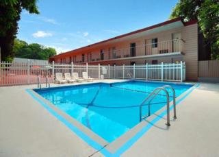 Hotel Comfort Inn & Suites