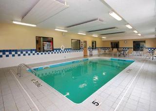 Hotel Comfort Inn & Suites